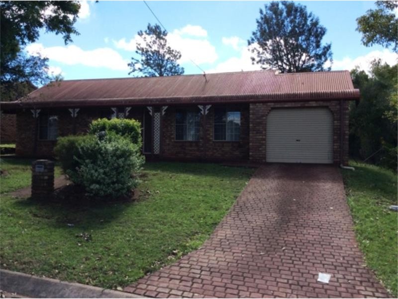 15 Agnes  Street, Centenary Heights QLD 4350
