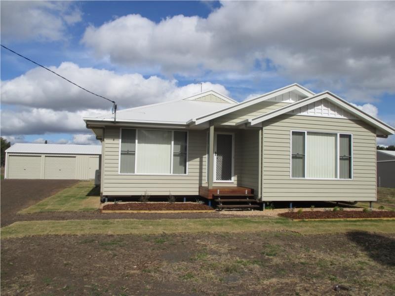 268 Blaxland Road, Dalby QLD 4405