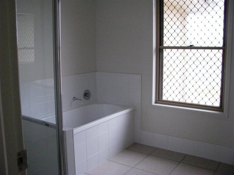 6 Rimfire Court, Dalby QLD 4405