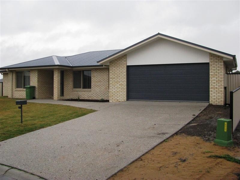 6 Rimfire Court, Dalby QLD 4405