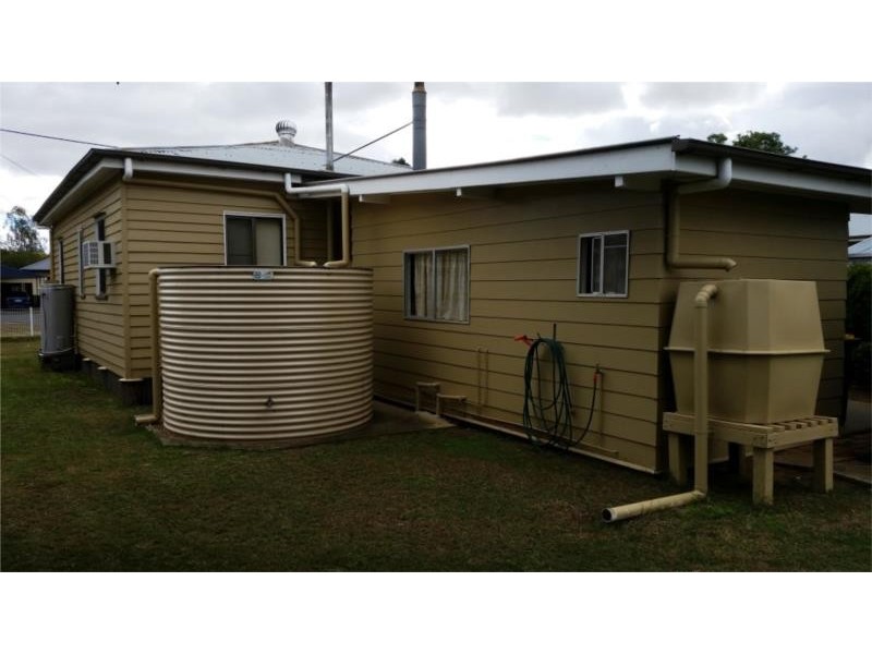 133 Pratten Street, Dalby QLD 4405