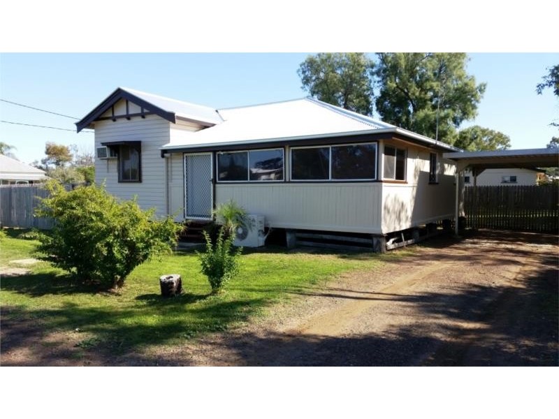 68 Orpen Street, Dalby QLD 4405