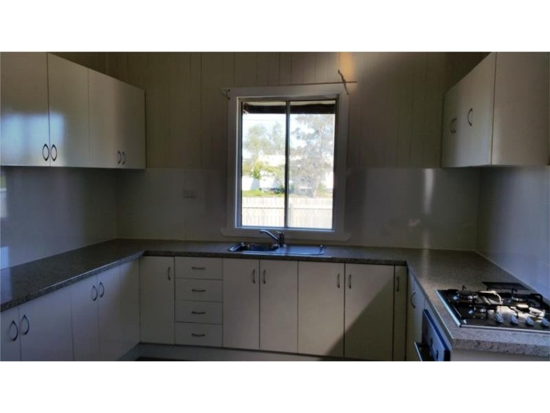 68 Orpen Street, Dalby QLD 4405