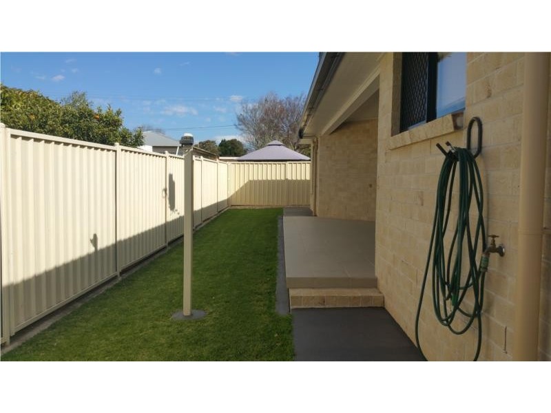 10a Patrick Street, Harristown QLD 4350