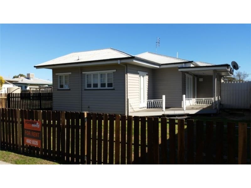 146 Drayton Street, Dalby QLD 4405