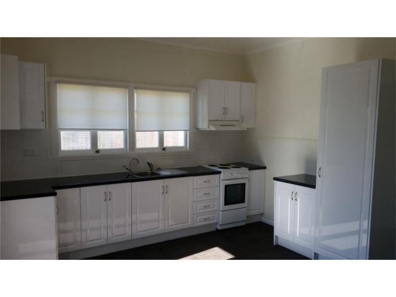 146 Drayton Street, Dalby QLD 4405
