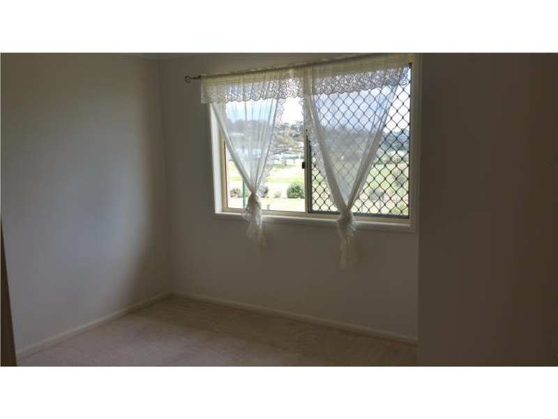 18 Roderick Drive, Cotswold Hills QLD 4350