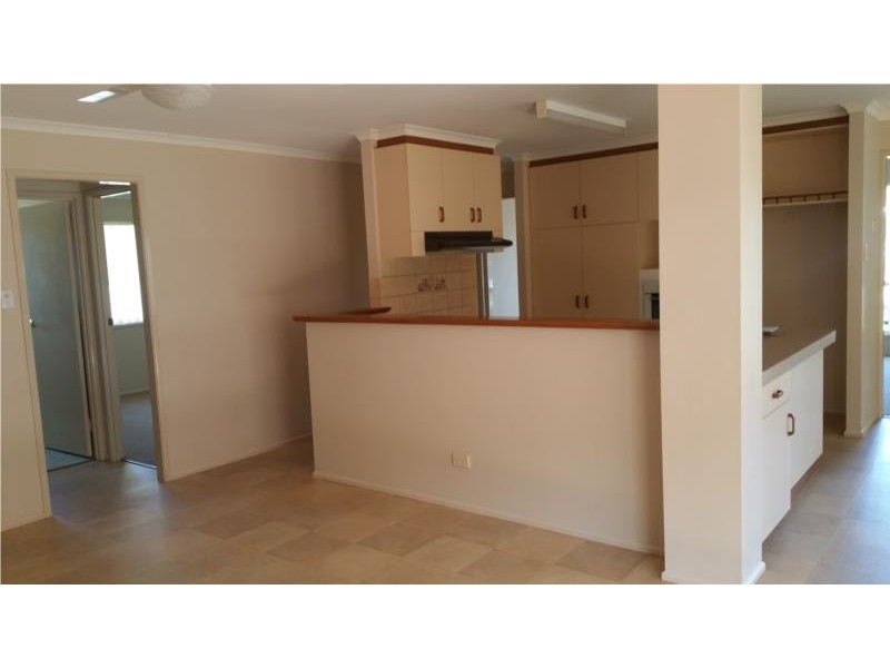 6 Nimrod Court, Wilsonton QLD 4350