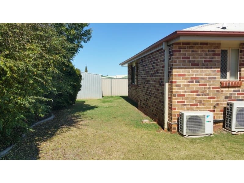 6 Nimrod Court, Wilsonton QLD 4350