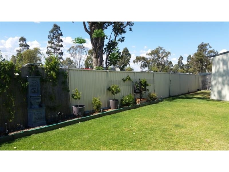 6  Oxley Place, Dalby QLD 4405