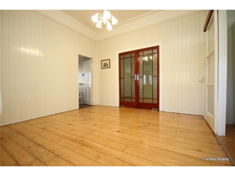 2 Matheson Street, Dalby QLD 4405