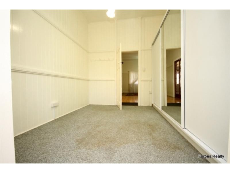 2 Matheson Street, Dalby QLD 4405