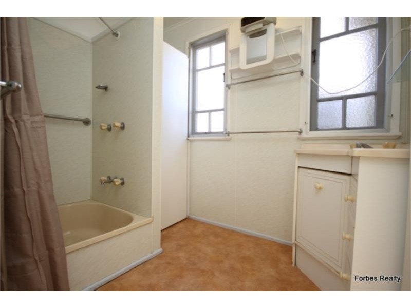 2 Matheson Street, Dalby QLD 4405