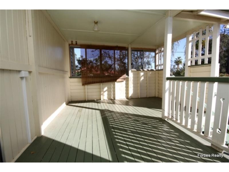 2 Matheson Street, Dalby QLD 4405