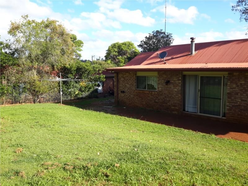 15  Agnes Street, Centenary Heights QLD 4350