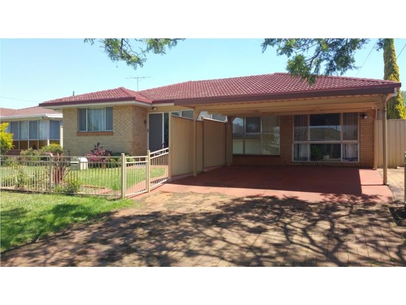 31 Fitzpatrick Street, Wilsonton QLD 4350