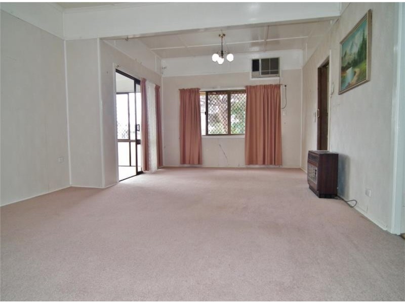 86 Drayton Street, Dalby QLD 4405