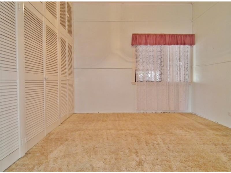 86 Drayton Street, Dalby QLD 4405