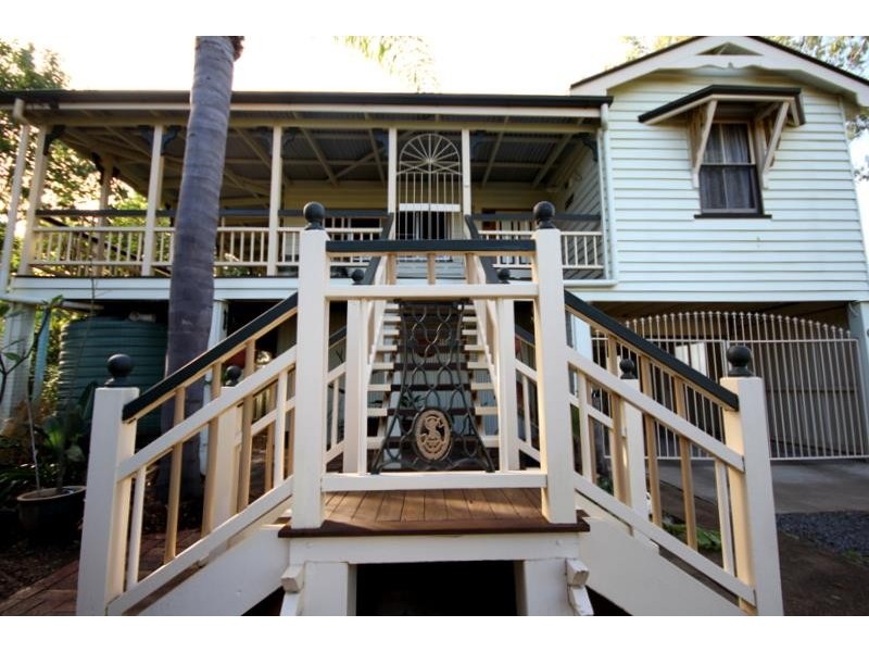 23 James Street, Dalby QLD 4405