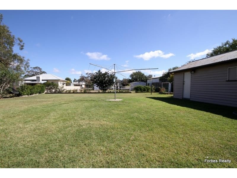 104 Condamine Street, Dalby QLD 4405