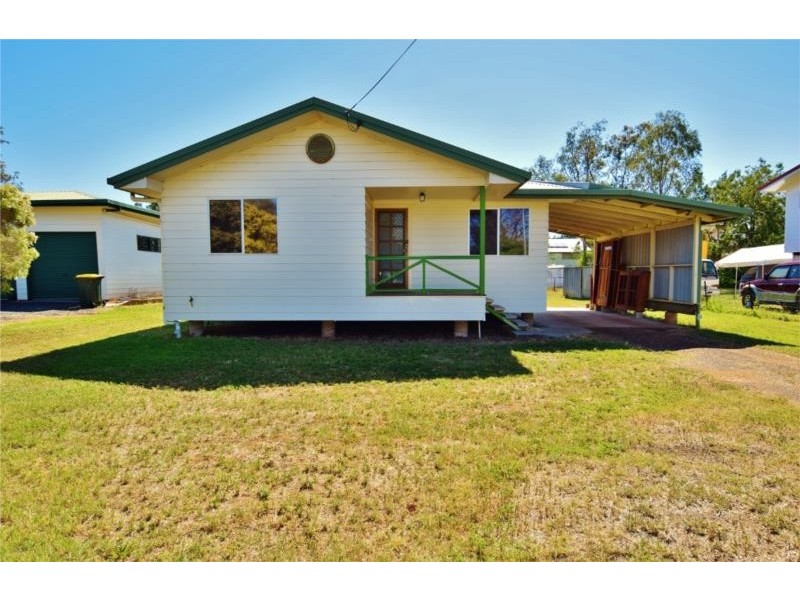 5 Carlow Drive, Dalby QLD 4405