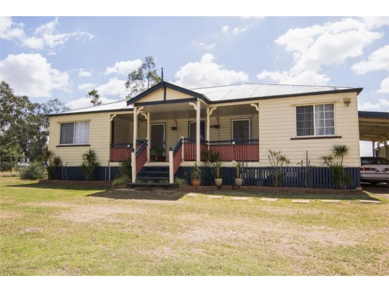 15  Hayden Street, Dalby QLD 4405