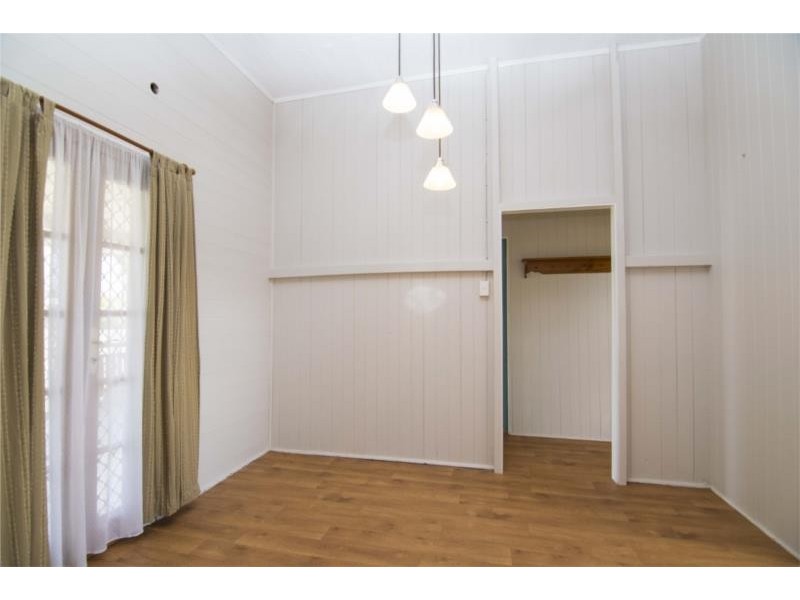 15  Hayden Street, Dalby QLD 4405