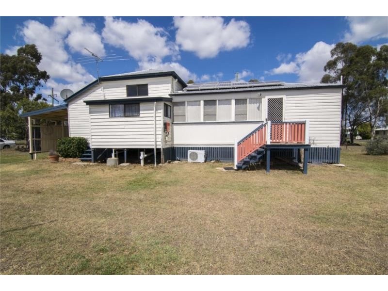 15  Hayden Street, Dalby QLD 4405