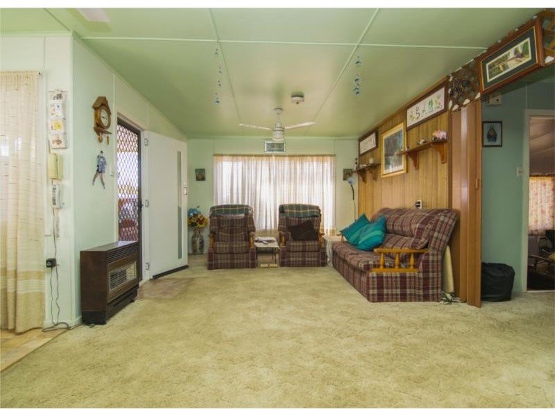 8 Nicholson Street, Dalby QLD 4405