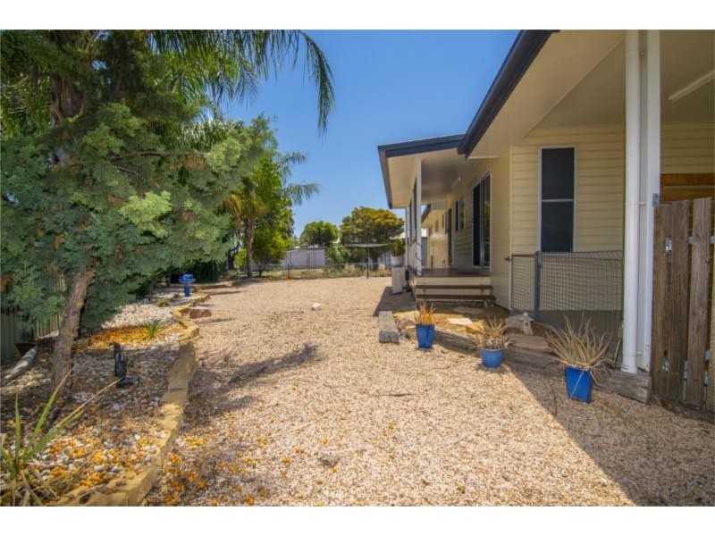 9 John Street, Dalby QLD 4405