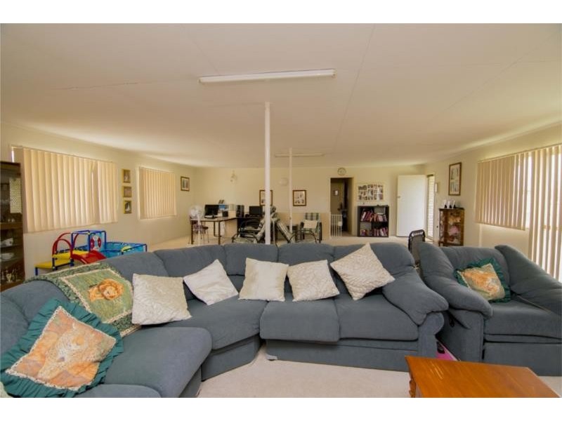 50 Charles Street, Dalby QLD 4405