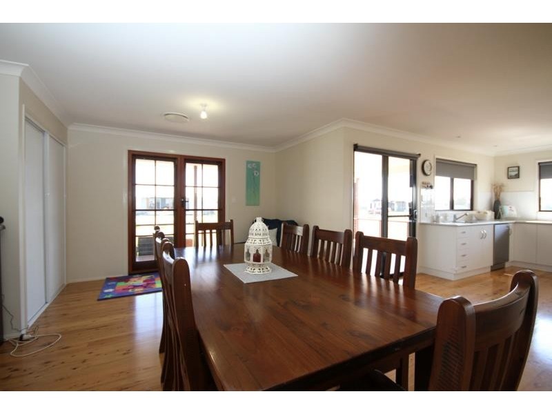 14 Vanessa Drive, Dalby QLD 4405