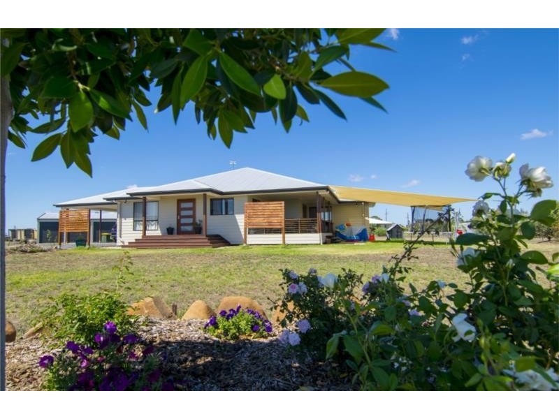 14 Vanessa Drive, Dalby QLD 4405
