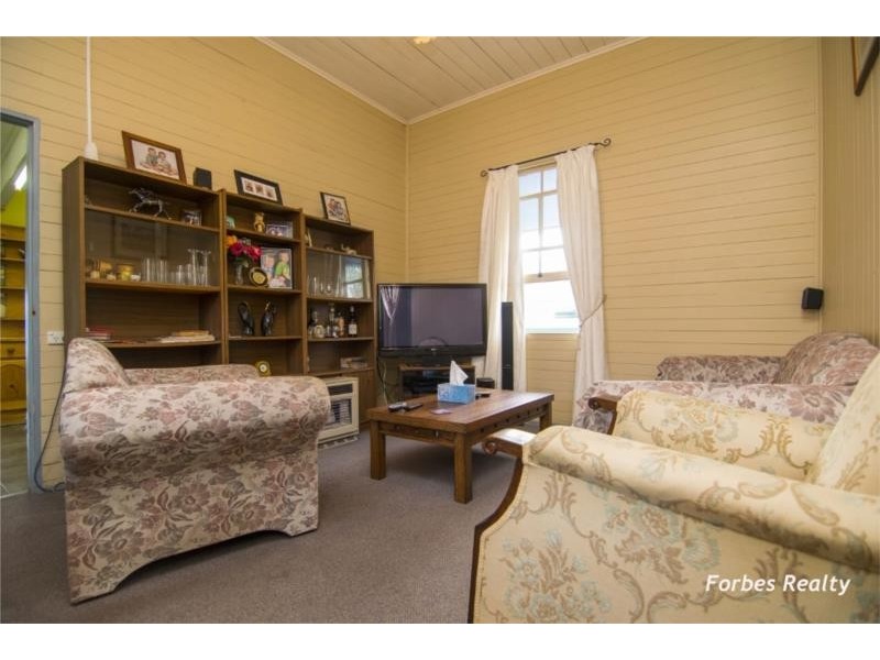 20  Bagot Street, Dalby QLD 4405