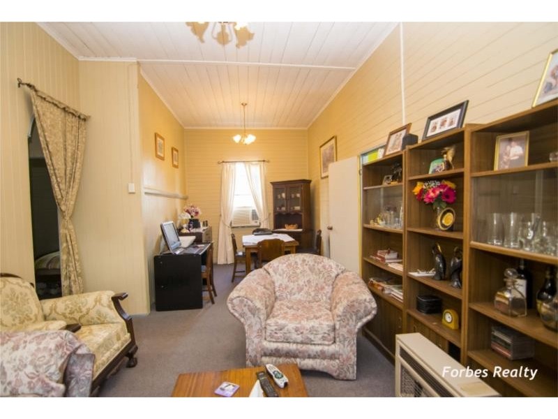20  Bagot Street, Dalby QLD 4405