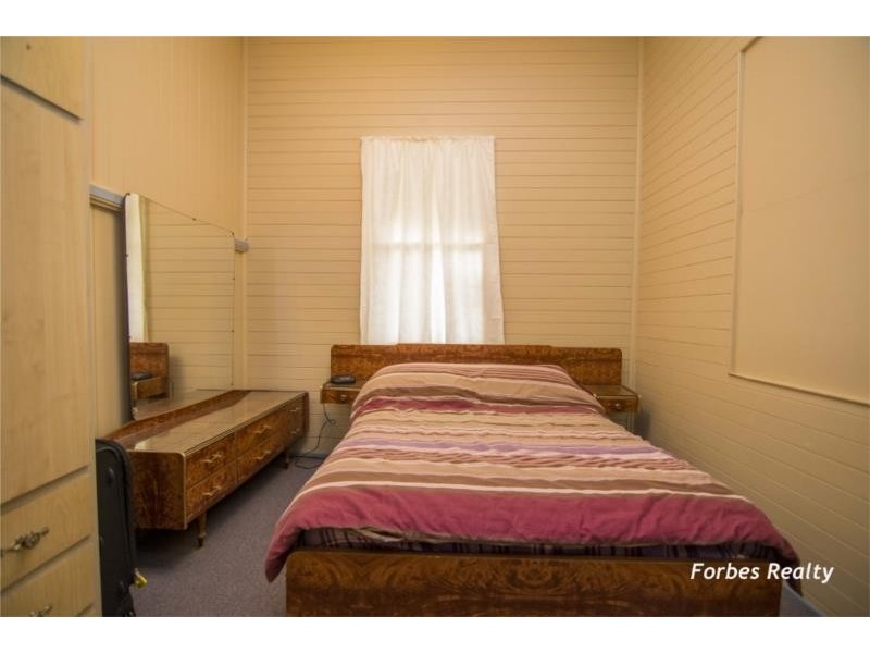 20  Bagot Street, Dalby QLD 4405