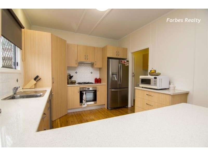 13 Coutts Street Dalby, Dalby QLD 4405