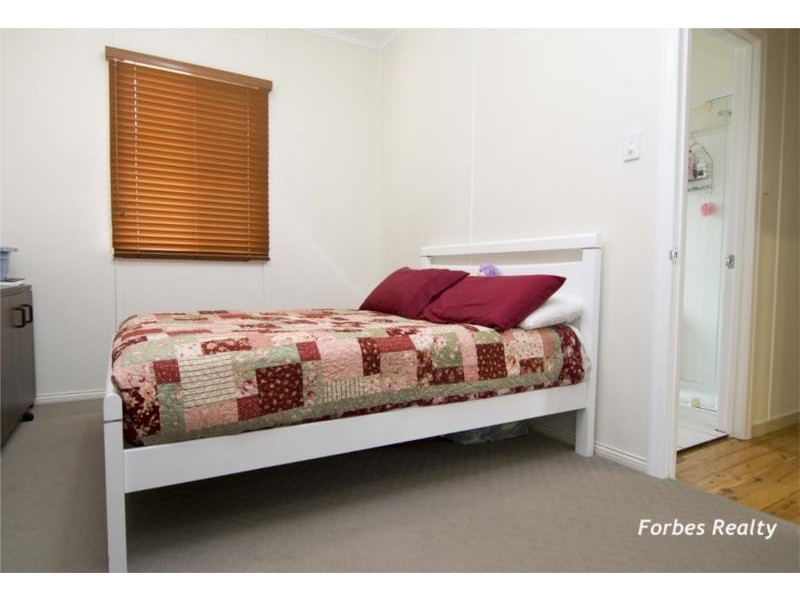 13 Coutts Street Dalby, Dalby QLD 4405