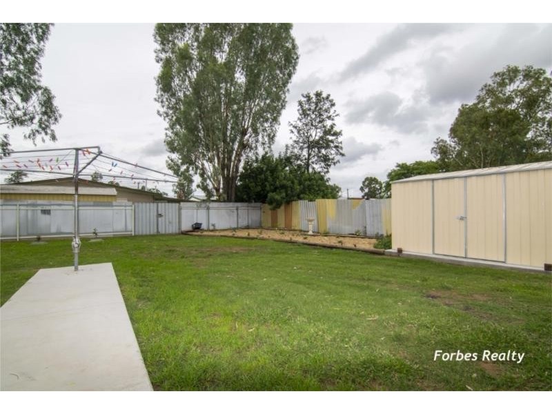 13 Coutts Street Dalby, Dalby QLD 4405