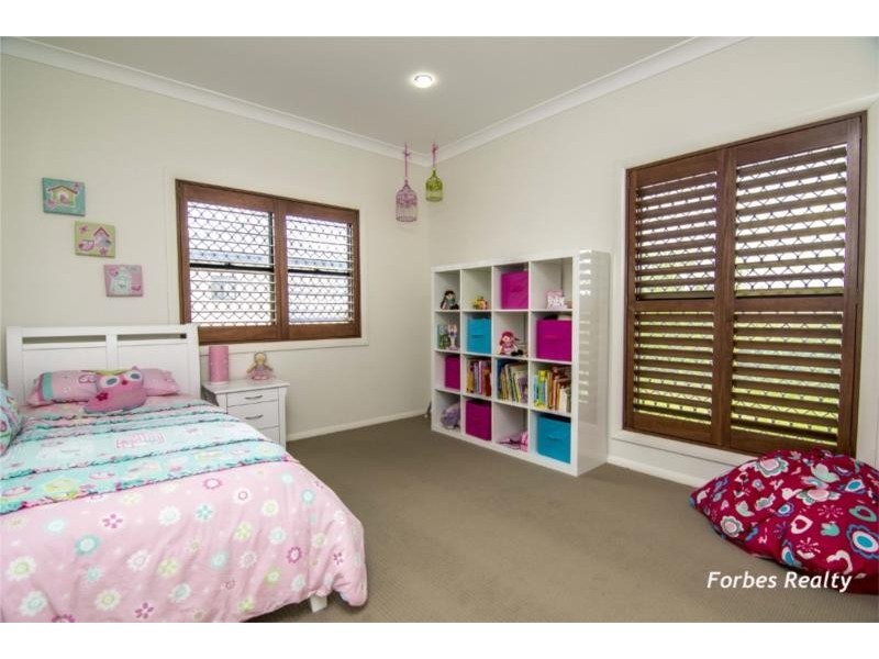 1 Vanessa Drive, Dalby QLD 4405