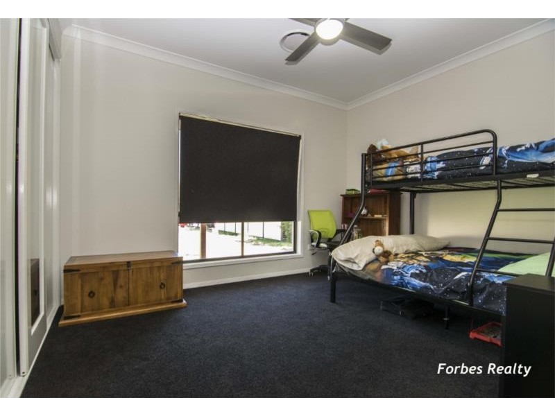 17 Carabella Court, Dalby QLD 4405