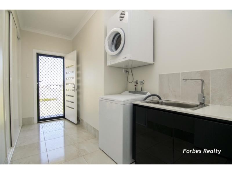 17 Carabella Court, Dalby QLD 4405