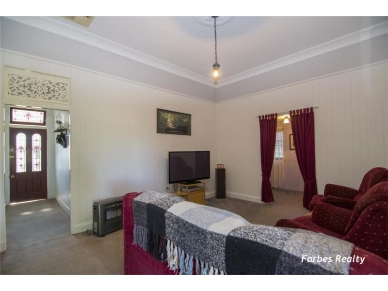 14B Wallace Street, Dalby QLD 4405