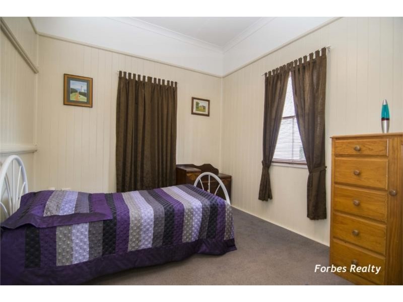 14B Wallace Street, Dalby QLD 4405