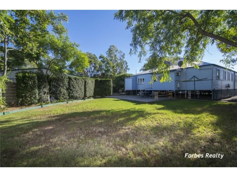 14B Wallace Street, Dalby QLD 4405