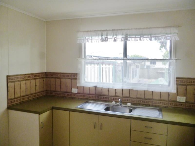 85  Myall Street, Dalby QLD 4405