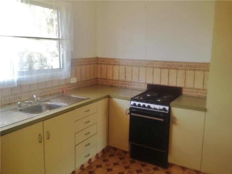 85  Myall Street, Dalby QLD 4405