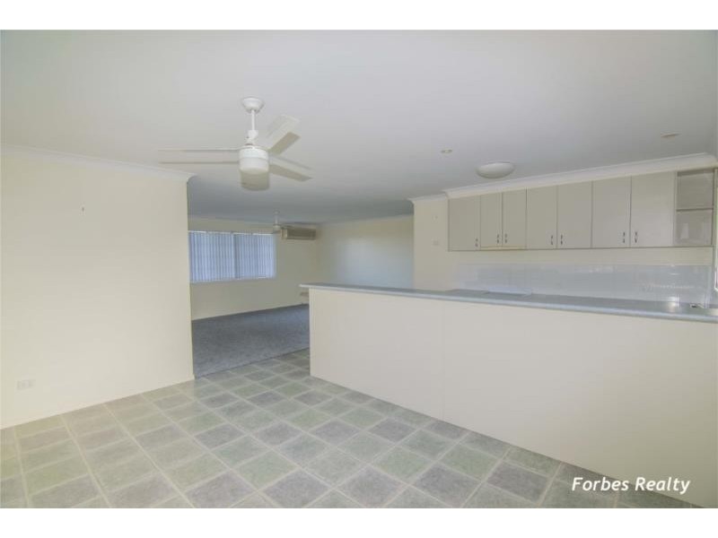 20 Leichhardt Avenue, Dalby QLD 4405
