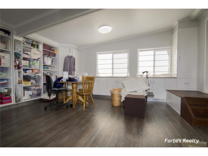 54 Pratten Street, Dalby QLD 4405