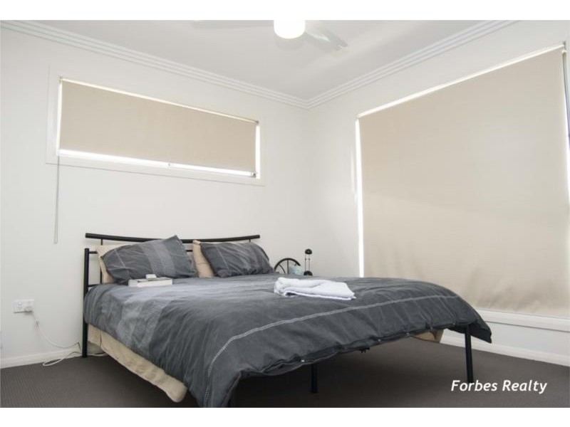 2/14 Jimbour Street, Dalby QLD 4405
